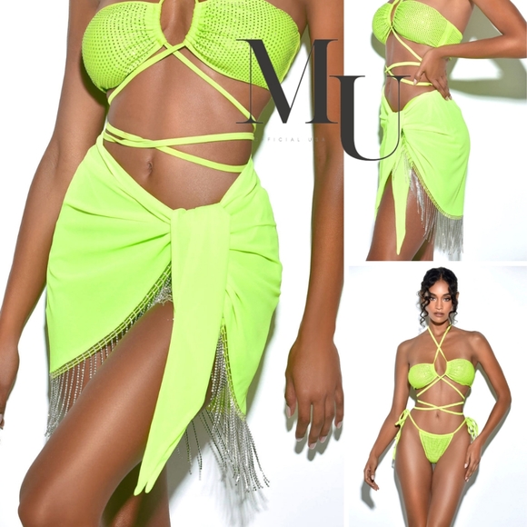 💚Quill Neon Green Cover Up with Crystal Fringe💚 - Picture 1 of 12